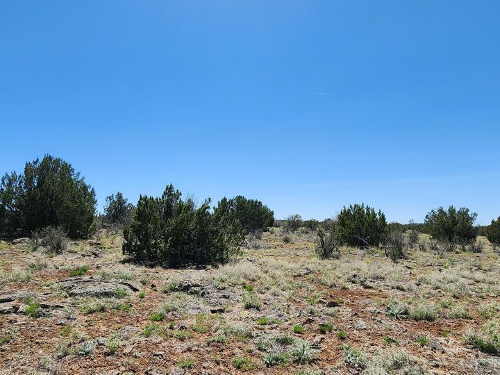 094x N Headwaters Rd, Chino Valley, AZ | Under 5 Acres. Photo 12 of 34