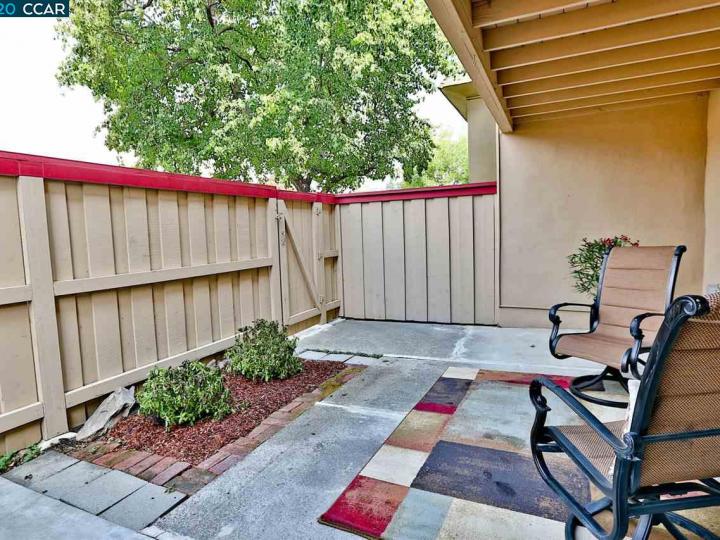 1022 Bancroft Rd, Concord, CA, 94518 Townhouse. Photo 24 of 29