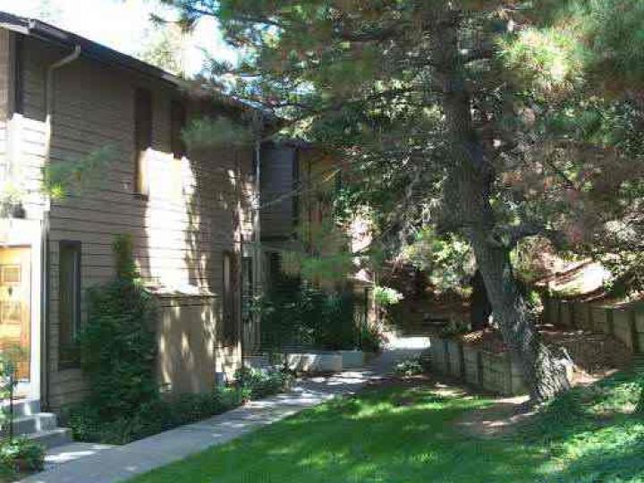 1065 Cedar Ct, Crockett, CA, 94525 Townhouse. Photo 1 of 4