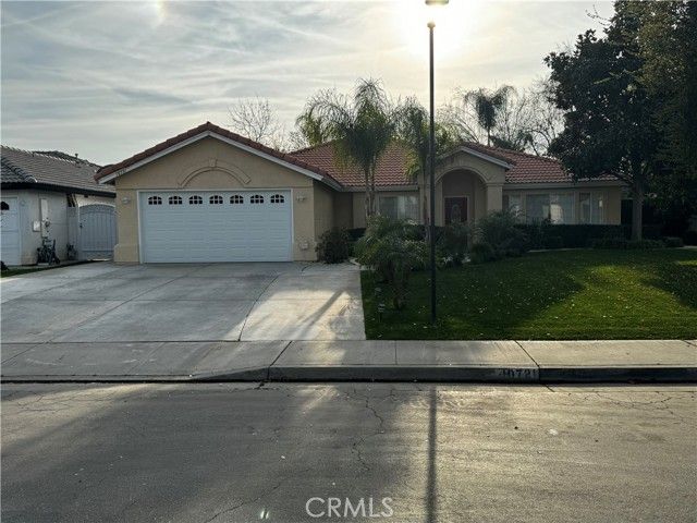 10721 Loughton Ave, Bakersfield, CA | . Photo 1 of 31