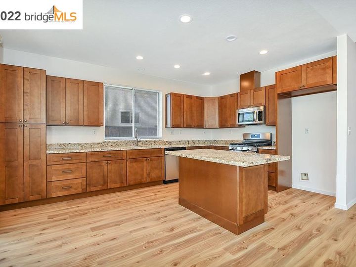 1152 Springhaven Ct, Brentwood, CA | Brentwood. Photo 14 of 46