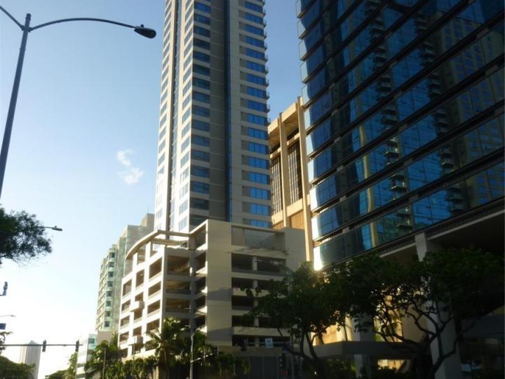 The Pinnacle Honolulu condo #21B. Photo 1 of 1