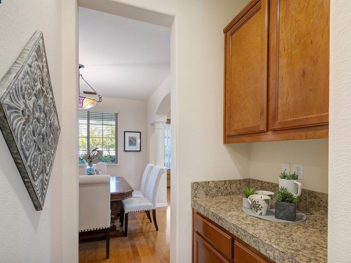 1202 Silverton Way, Brentwood, CA | Brentwood. Photo 7 of 36