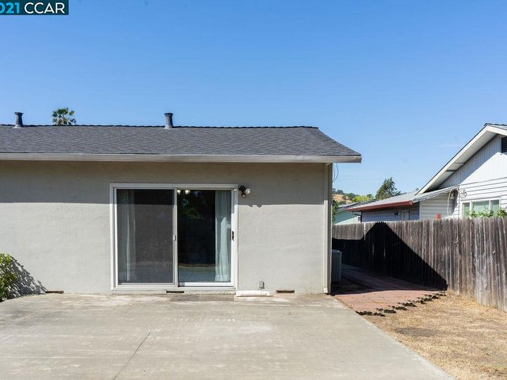 1251 Devonshire Dr, Vacaville, CA | . Photo 13 of 14