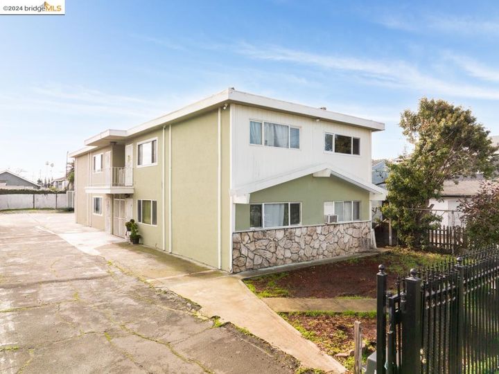 1300 81st Ave, Oakland, CA | . Photo 21 of 25