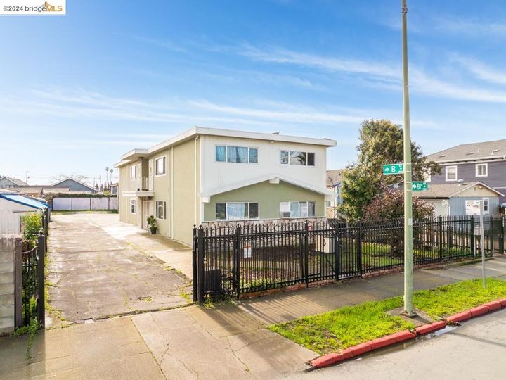 1300 81st Ave, Oakland, CA | . Photo 22 of 25