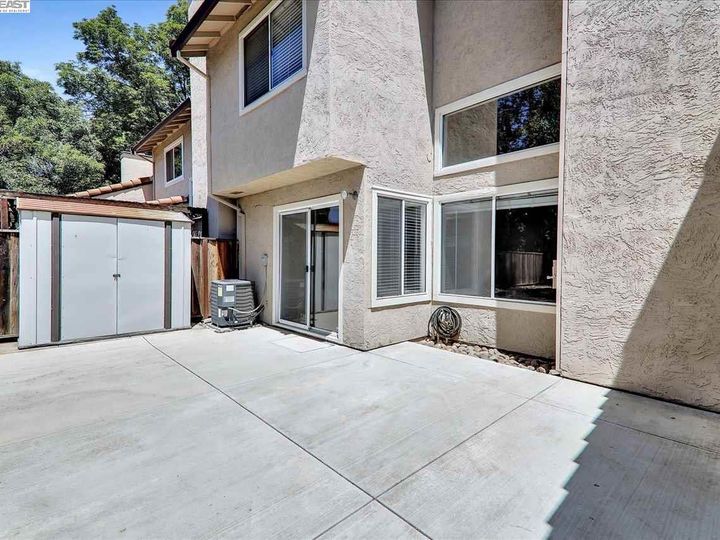 1343 Chateau, Livermore, CA, 94550 Townhouse. Photo 19 of 39