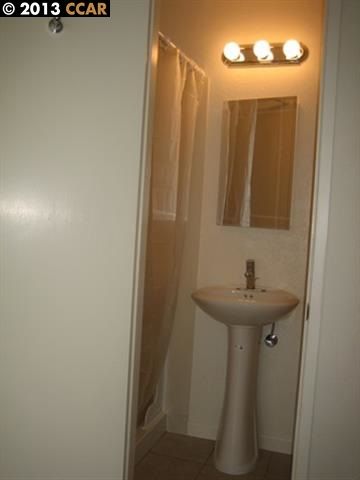Rental 1355 Kenwal Rd unit #A, Concord, CA, 94521. Photo 15 of 17