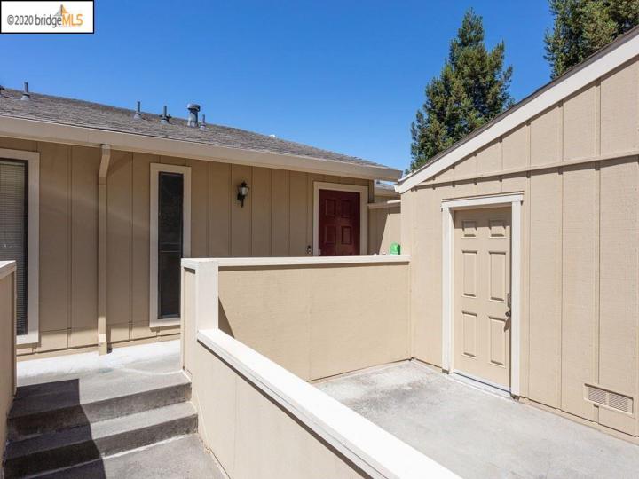 14 Anair Way, Oakland, CA, 94605 Townhouse. Photo 4 of 29