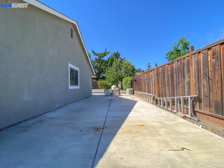 1487 Aster Ln, Livermore, CA | Springtown. Photo 51 of 60