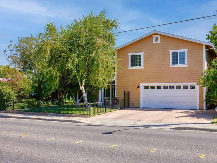 1504 Mable Ave, Modesto, CA | . Photo 4 of 48