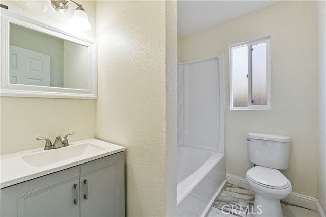1506 N Rowell Ave, Fresno, CA | . Photo 14 of 34