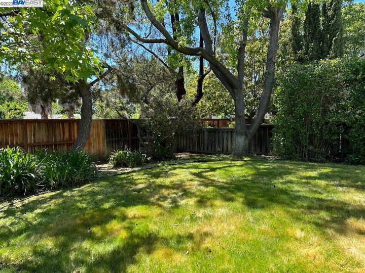 1582 Denkinger Ct, Concord, CA, 94521 Townhouse. Photo 27 of 27