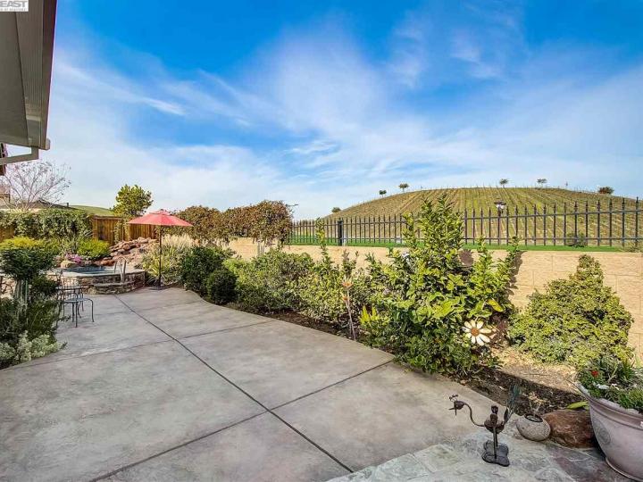 1591 California Trl, Brentwood, CA | Trilogy Vineyards. Photo 31 of 40