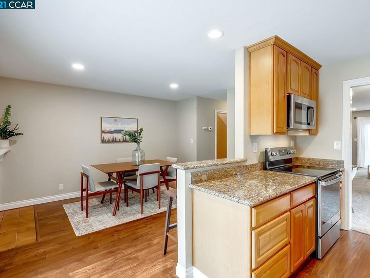 1698 Parkside Dr, Walnut Creek, CA, 94597 Townhouse. Photo 11 of 39
