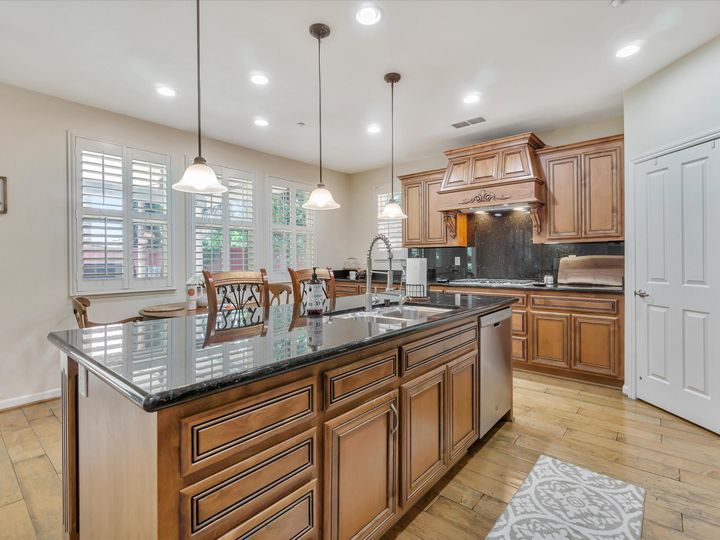 1700 Rosie Ln, Brentwood, CA | Visions At Brentwood. Photo 14 of 60