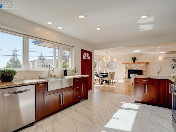 17300 Robey Dr, Castro Valley, CA | . Photo 14 of 59