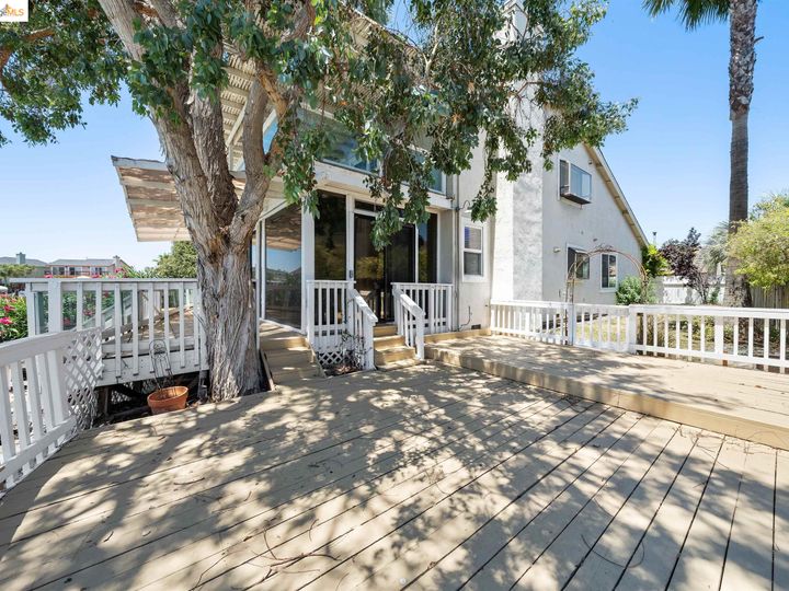 1846 Dolphin Ct, Discovery Bay, CA | Delta Waterfront Access. Photo 41 of 43