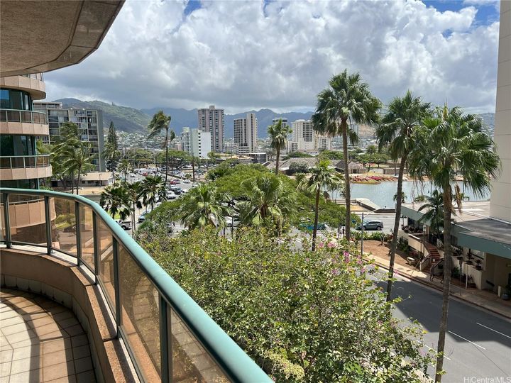 Waikiki Landmark condo #807. Photo 25 of 25