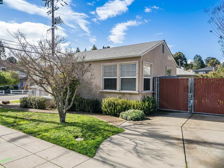 18983 Lake Chabot Rd, Castro Valley, CA | Castro Valley. Photo 45 of 51