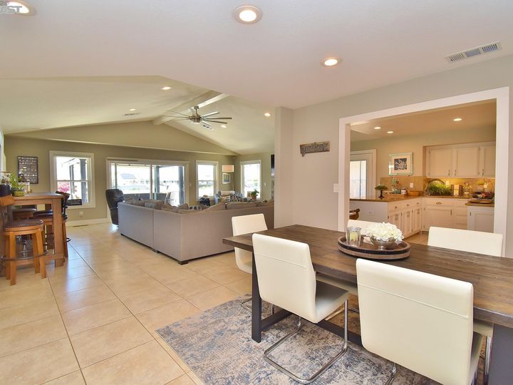 1937 Dolphin Pl, Discovery Bay, CA | Delta Waterfront Access. Photo 12 of 38