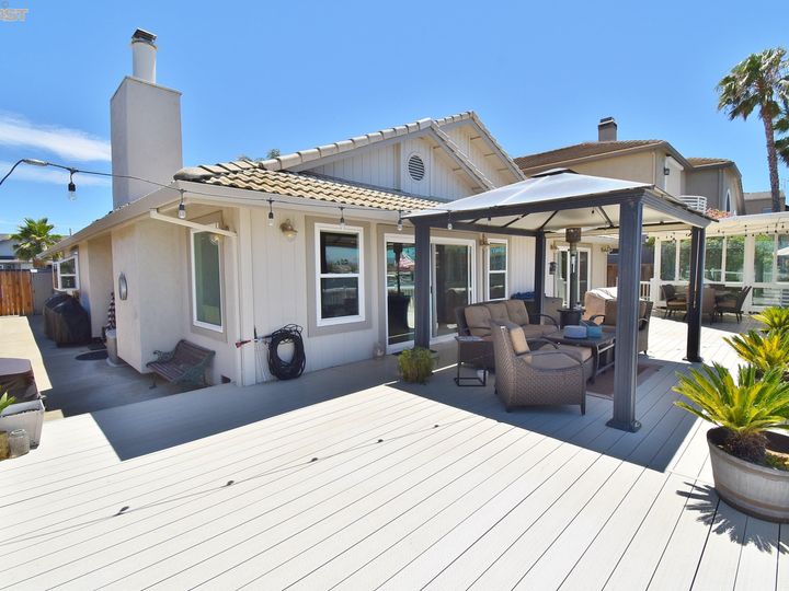 1937 Dolphin Pl, Discovery Bay, CA | Delta Waterfront Access. Photo 26 of 38