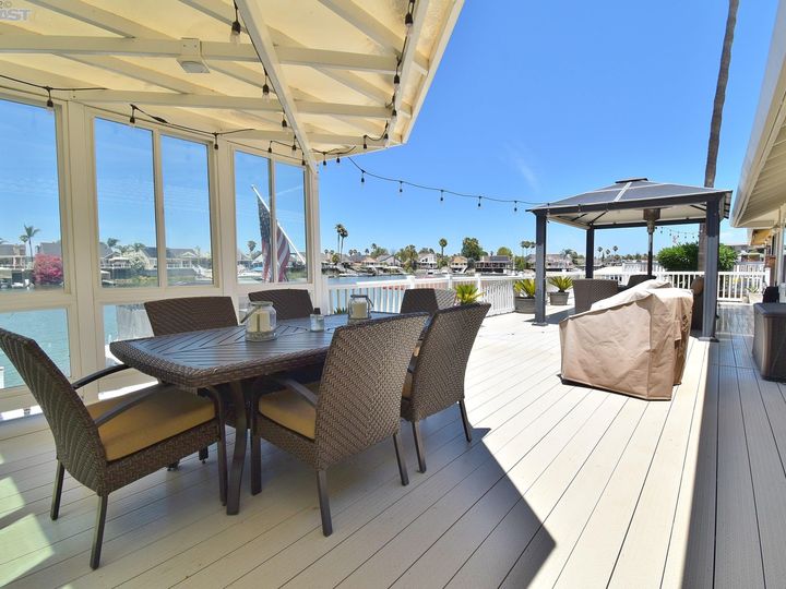 1937 Dolphin Pl, Discovery Bay, CA | Delta Waterfront Access. Photo 30 of 38