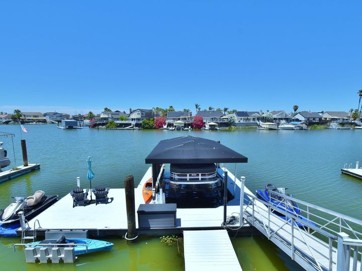 1937 Dolphin Pl, Discovery Bay, CA | Delta Waterfront Access. Photo 32 of 38