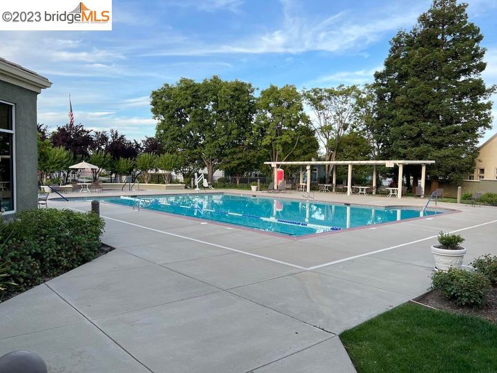 1950 Jubilee Dr, Brentwood, CA | Summerset 1. Photo 42 of 56