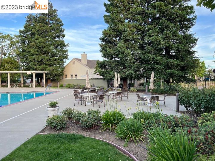 1950 Jubilee Dr, Brentwood, CA | Summerset 1. Photo 43 of 56