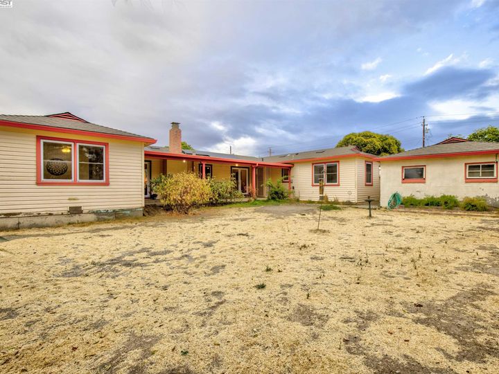 1951 Elm St, Livermore, CA | Old North Side. Photo 46 of 55
