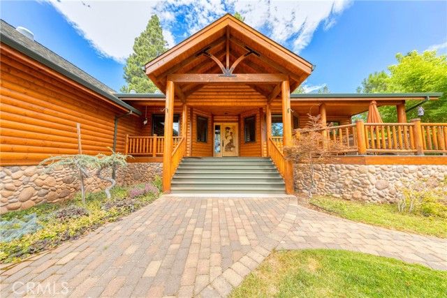 196 Idylberry Dr, Lake Almanor, CA | . Photo 3 of 37