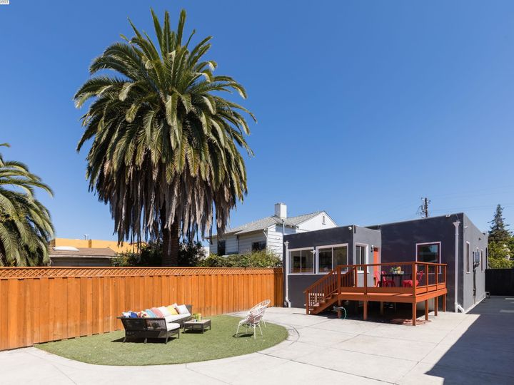 2015 E 28th St, Oakland, CA | Highland Heights. Photo 23 of 28