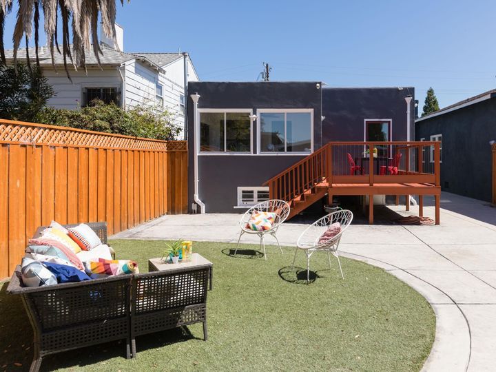 2015 E 28th St, Oakland, CA | Highland Heights. Photo 24 of 28