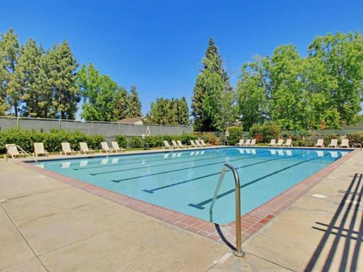 20297 Northbrook Sq, Cupertino, CA, 95014 Townhouse. Photo 25 of 29
