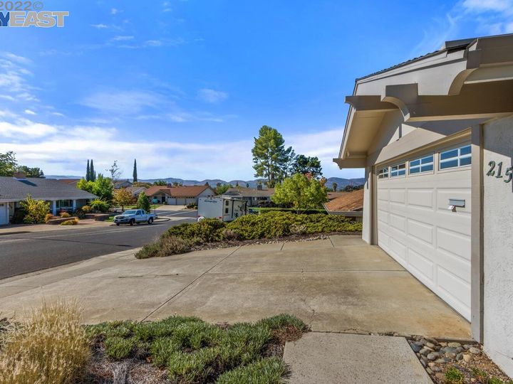 2155 Westbrook Ln, Livermore, CA | Whispering Pines. Photo 34 of 52