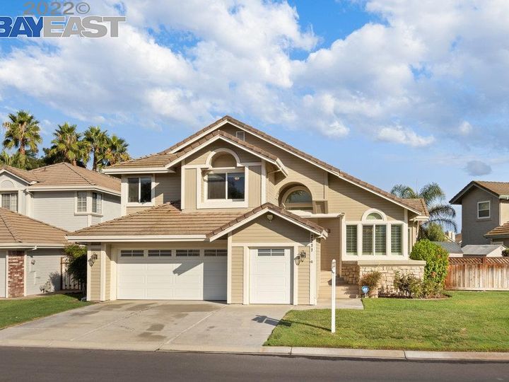 2211 Colonial Ct, Discovery Bay, CA | Discovery Bay Country Club. Photo 4 of 47