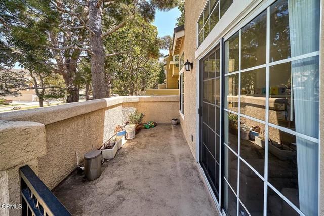 2300 Maple Ave #109, Torrance, CA, 90503 Townhouse. Photo 4 of 24