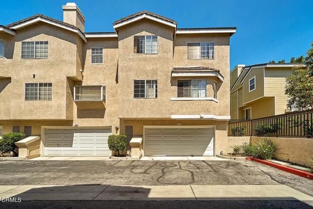 2300 Maple Ave #109, Torrance, CA, 90503 Townhouse. Photo 5 of 24