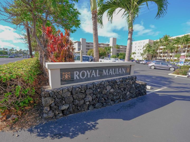Royal Mauian condo #201. Photo 17 of 22