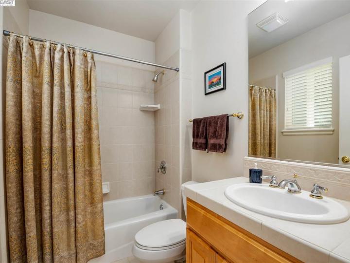2516 Bess Ave, Livermore, CA | Tapestry. Photo 18 of 28