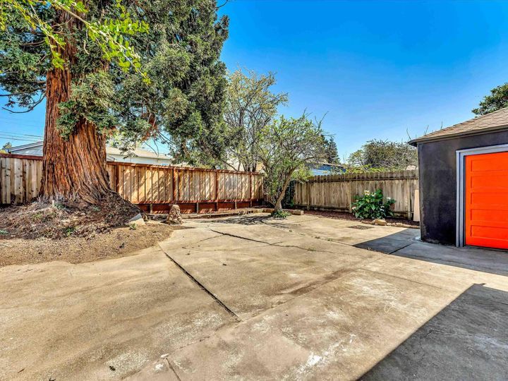 2520 Delmer St, Oakland, CA | Dimond Heights. Photo 35 of 37