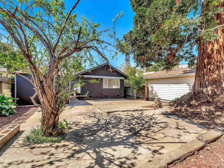 2520 Delmer St, Oakland, CA | Dimond Heights. Photo 36 of 37