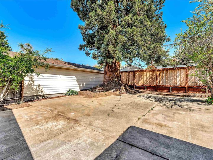 2520 Delmer St, Oakland, CA | Dimond Heights. Photo 37 of 37