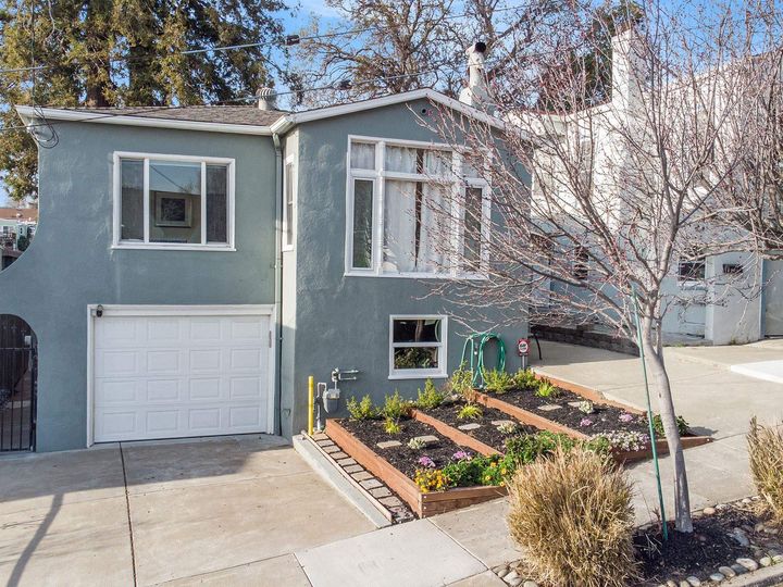 2533 Best Ave, Oakland, CA | Maxwell  Park. Photo 3 of 52