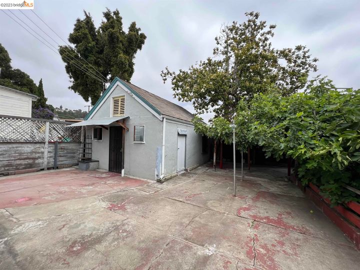 2736 74th Ave, Oakland, CA | Eastmont. Photo 18 of 20