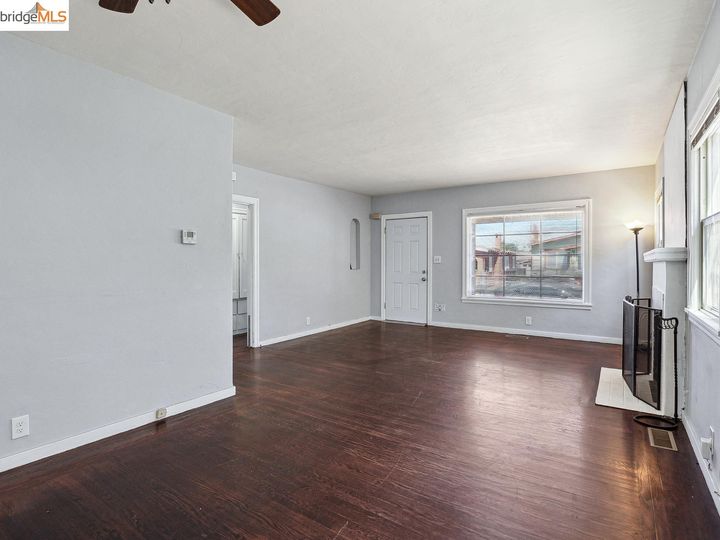 2768 Parker Ave, Oakland, CA | Eastmont. Photo 10 of 33