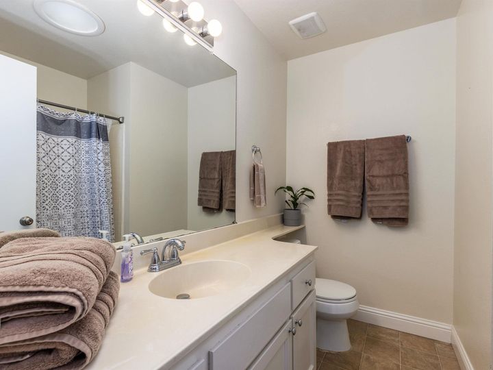 2814 Buttercup Ct, Antioch, CA | . Photo 13 of 30