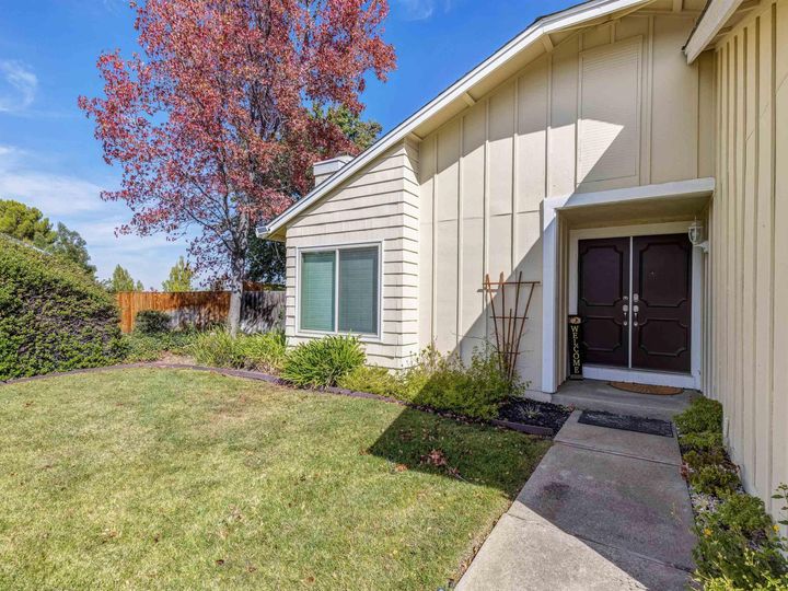 2814 Buttercup Ct, Antioch, CA | . Photo 3 of 30