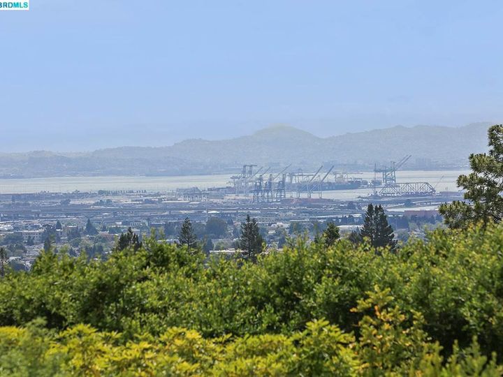30 Alvarado Pl, Berkeley, CA | Claremont Hills. Photo 27 of 30